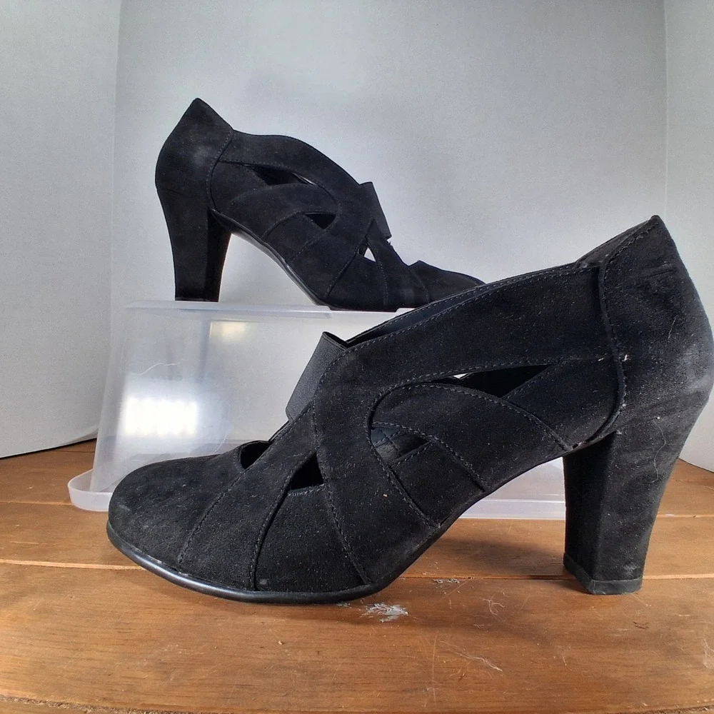 Aerosoles Heelrest Pumps 8.5 Black Caged Cutout Suede Block Heel Professional